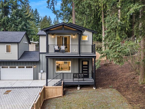 11220 115th Place NE, Kirkland WA 98033