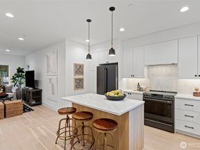 11220 115th Place NE, Kirkland WA 98033