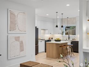 11220 115th Place NE, Kirkland WA 98033