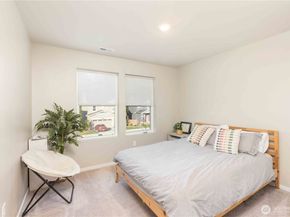 1164 SW Pendleton Way, Port Orchard WA 98367