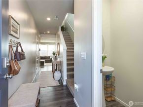 1164 SW Pendleton Way, Port Orchard WA 98367