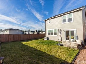 1164 SW Pendleton Way, Port Orchard WA 98367