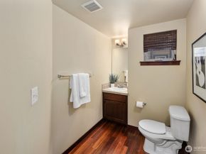 14312 Stone Ave Avenue N B, Seattle WA 98133