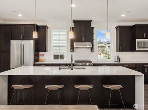 14123 266th Avenue NE 103, Duvall WA 98019