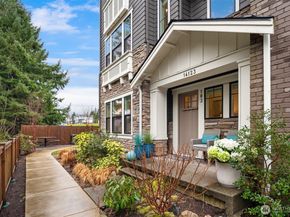 14123 266th Avenue NE 103, Duvall WA 98019