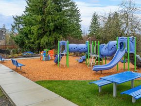 14123 266th Avenue NE 103, Duvall WA 98019