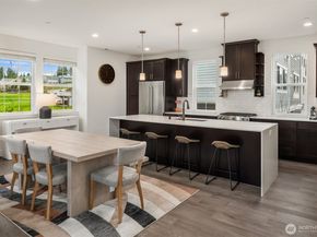 14123 266th Avenue NE 103, Duvall WA 98019