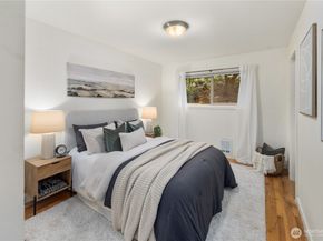 7106 California Avenue SW 101, Seattle WA 98136