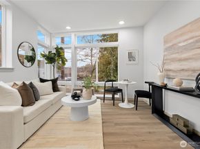 724 N 36th Street, Seattle WA 98103