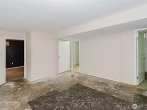 1540 Puget Drive E, Port Orchard WA 98366