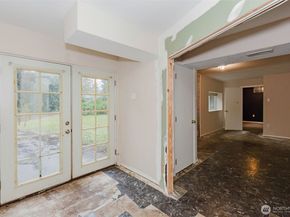 1540 Puget Drive E, Port Orchard WA 98366