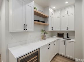 19926 68th Avenue NE, Kenmore WA 98028