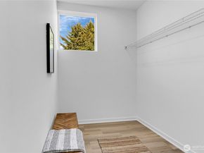 631 W Emerson Street, Seattle WA 98119