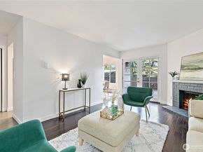 10418 NE 32nd Place C105, Bellevue WA 98004