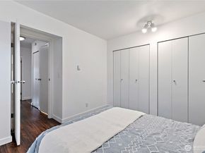 10418 NE 32nd Place C105, Bellevue WA 98004