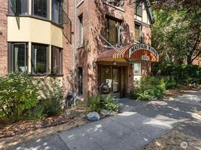 1101 17th Avenue 201, Seattle WA 98122