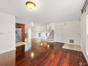 2702 Cedar Avenue S, Renton WA 98055