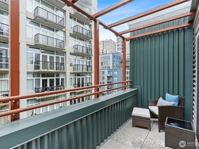 2717 Western Avenue 624, Seattle WA 98121