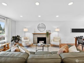 22207 54th Avenue W, Mountlake Terrace WA 98043