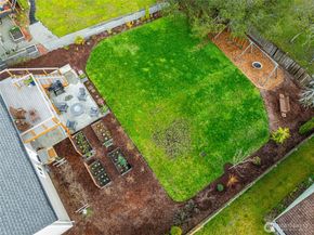 22207 54th Avenue W, Mountlake Terrace WA 98043