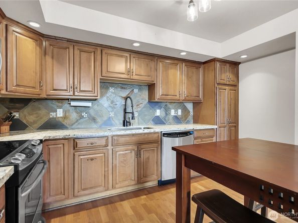 4116 California Avenue SW 304, Seattle WA 98116