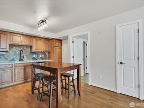 4116 California Avenue SW 304, Seattle WA 98116