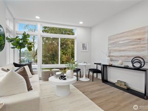722 N 36th Street, Seattle WA 98103