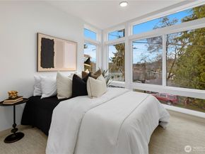 722 N 36th Street, Seattle WA 98103