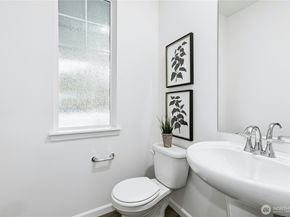 26908 30th Place S 40, Kent WA 98032