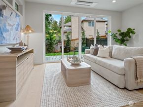 11219 NE 95th Street, Kirkland WA 98033