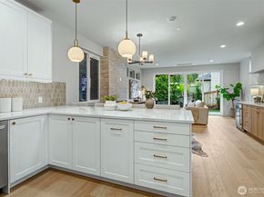 11219 NE 95th Street, Kirkland WA 98033