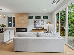 11219 NE 95th Street, Kirkland WA 98033