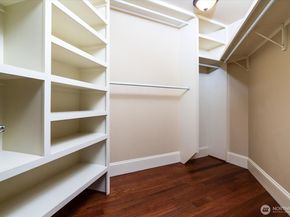 19415 100th Avenue NE, Bothell WA 98011