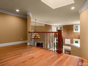 19415 100th Avenue NE, Bothell WA 98011