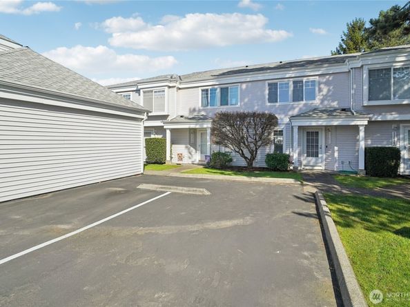23628 55th Place S 153, Kent WA 98032