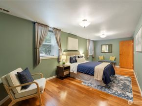 23305 98th Avenue S, Kent WA 98031