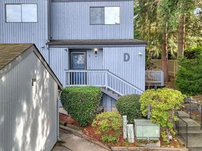 1850 Grant Avenue S D5, Renton WA 98055