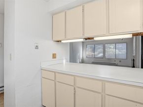 1850 Grant Avenue S D5, Renton WA 98055