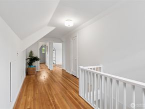 8042 11th Avenue NW, Seattle WA 98117