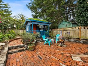 8042 11th Avenue NW, Seattle WA 98117