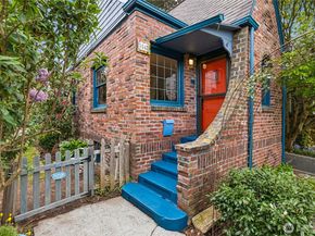 8042 11th Avenue NW, Seattle WA 98117