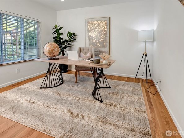 14534 27th Avenue NE, Shoreline WA 98155