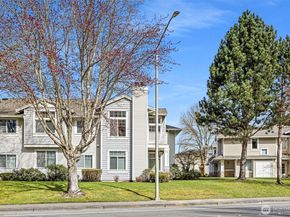 23221 58th Avenue S 32, Kent WA 98032