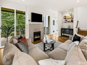 9212 11th Avenue NW, Seattle WA 98117