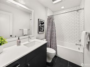 9212 11th Avenue NW, Seattle WA 98117