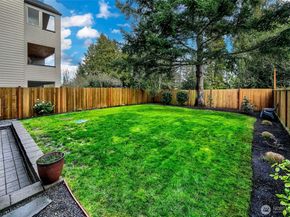 9212 11th Avenue NW, Seattle WA 98117