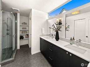 9212 11th Avenue NW, Seattle WA 98117