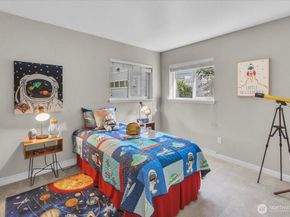 915 N 163rd Street C17, Shoreline WA 98133