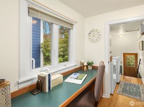 548 NE 102nd Street, Seattle WA 98125