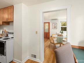 548 NE 102nd Street, Seattle WA 98125